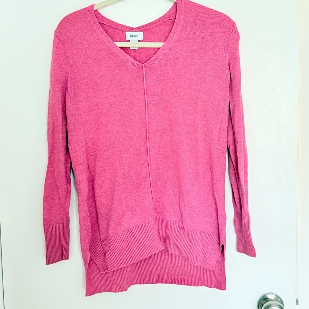 Pink Knit Sweater‎
